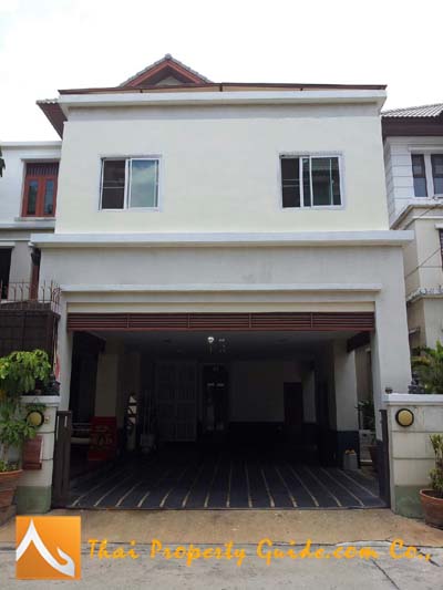 House in Rama 9